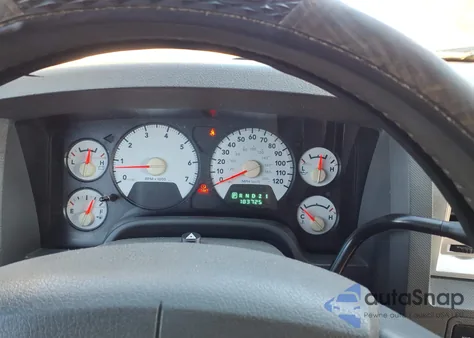 2006 Dodge Ram 1500 Slt/Trx4 Off Road/Sport из США, поврежденный, VIN 1D3HU18N66J132526